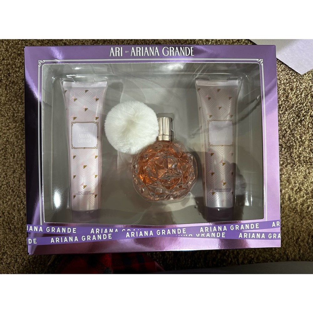 Ariana Grande Ari Gift Set